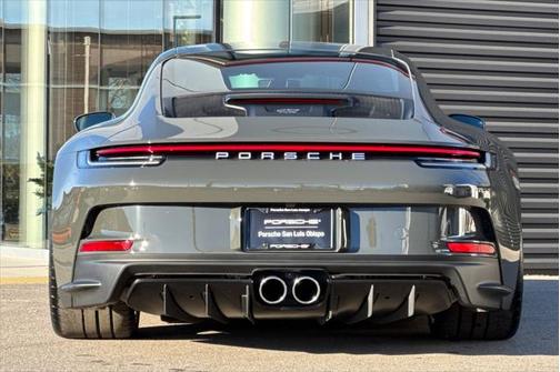 2022 Porsche 911 GT3 w/Touring Package