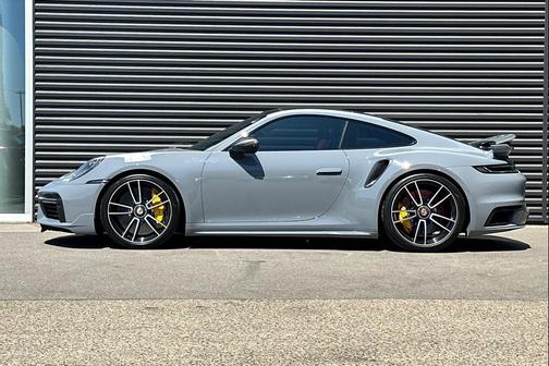 2023 Porsche 911 Turbo S