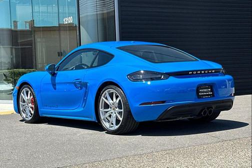 2025 Porsche 718 Boxster S