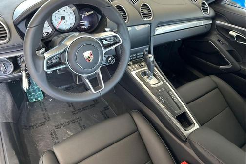 2025 Porsche 718 Boxster S