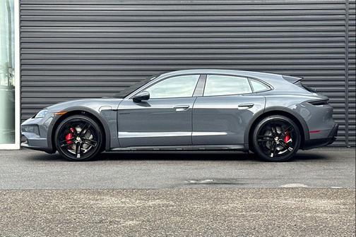 2026 Porsche Taycan 4S