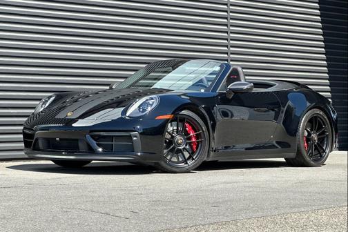 2022 Porsche 911 Carrera GTS