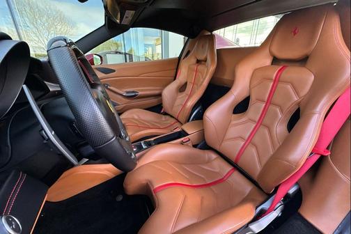 2017 Ferrari 488 Spider Base