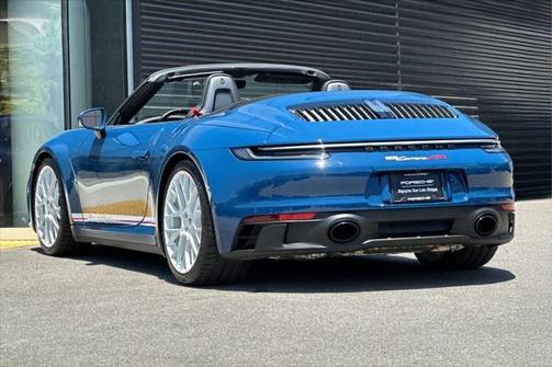 2023 Porsche 911 Carrera 4 GTS