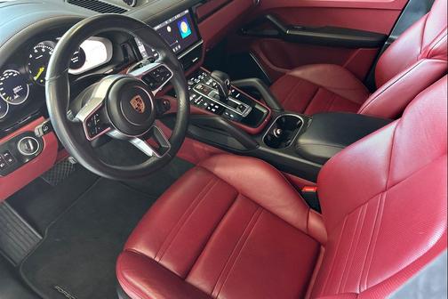 2020 Porsche Cayenne E-Hybrid