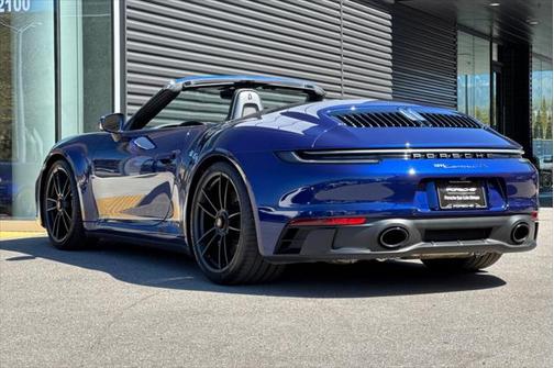 2023 Porsche 911 Carrera GTS