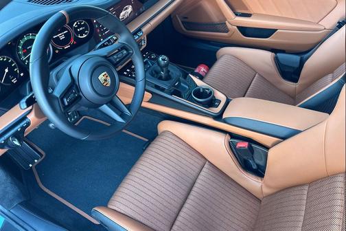 2024 Porsche 911 S/T