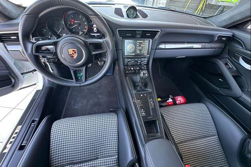 White 2016 Porsche 911 R