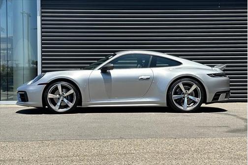 2024 Porsche 911 Carrera T