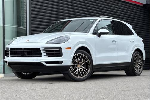 2023 Porsche Cayenne Platinum Edition