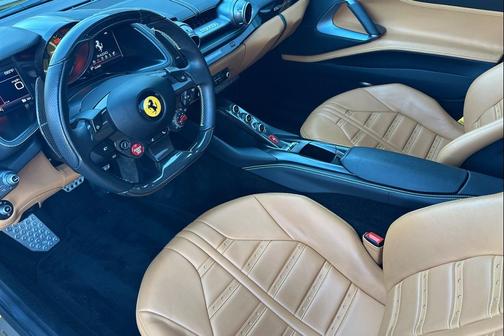 2019 Ferrari 812 Superfast Base