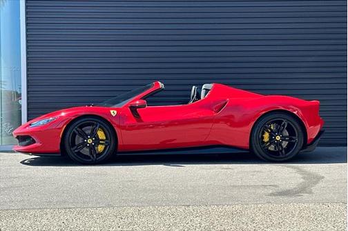 2025 Ferrari 296 GTS Base
