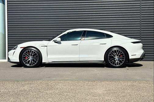 2022 Porsche Taycan 4S