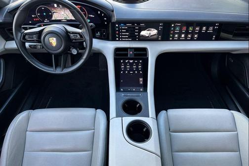 2022 Porsche Taycan 4S