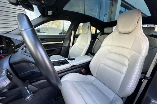 2022 Porsche Taycan 4S