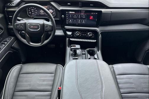 2025 GMC Sierra 1500 AT4X