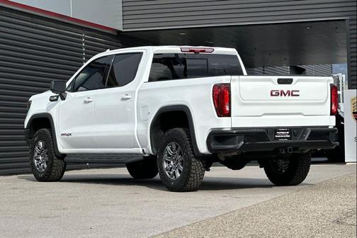 2025 GMC Sierra 1500 AT4X
