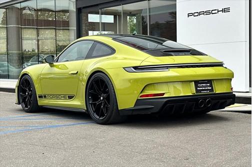 2022 Porsche 911 GT3 w/Touring Package