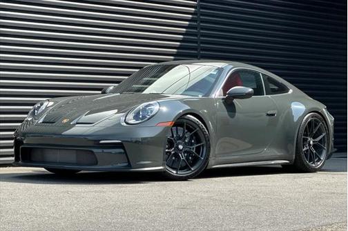 2022 Porsche 911 GT3 w/Touring Package