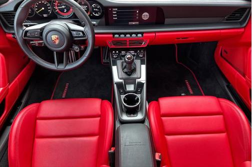2022 Porsche 911 GT3 w/Touring Package