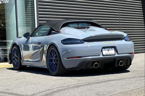 2024 Porsche 718 Spyder RS