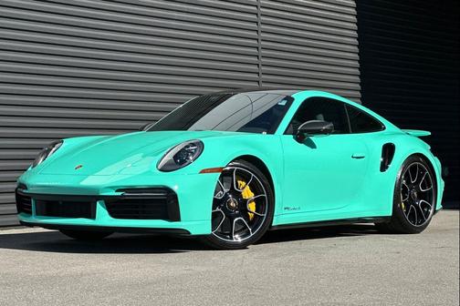 2022 Porsche 911 Turbo S