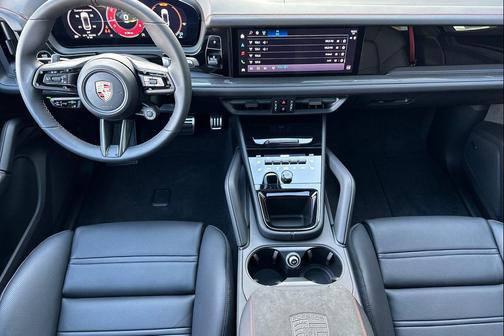 2026 Porsche Cayenne GTS