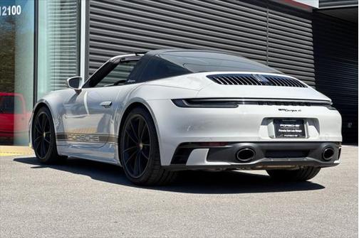 2021 Porsche 911 Targa 4