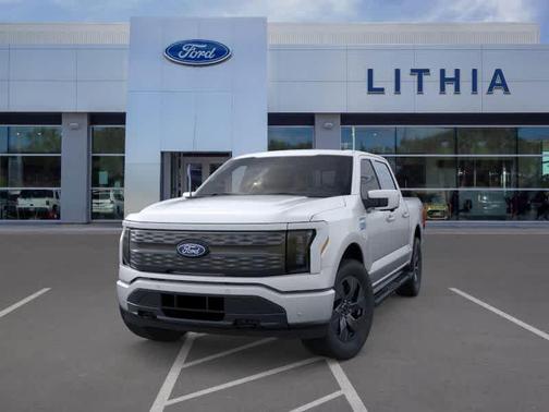 2025 Ford F-150 Lightning LARIAT