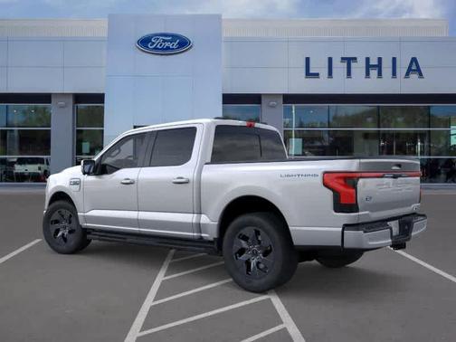 2025 Ford F-150 Lightning LARIAT