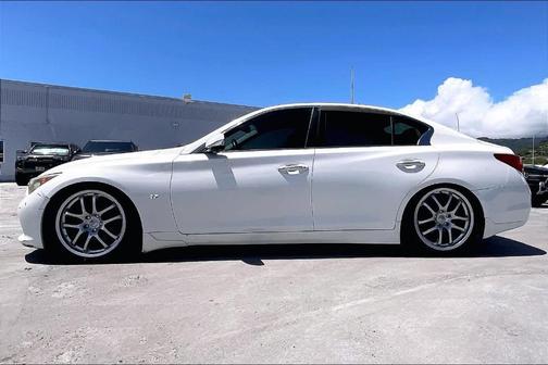 Moonlight White 2014 INFINITI Q50 Premium