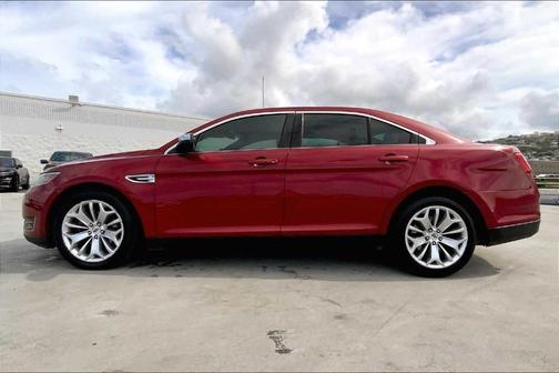2016 Ford Taurus Limited