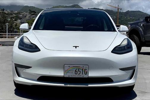 2019 Tesla Model 3 Standard Range Plus
