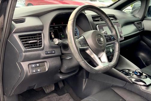 2019 Nissan Leaf SV PLUS