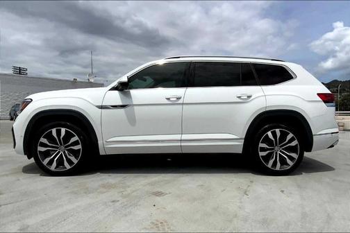2022 Volkswagen Atlas 3.6L SEL Premium R-Line