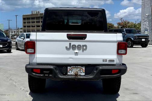 2023 Jeep Gladiator Overland