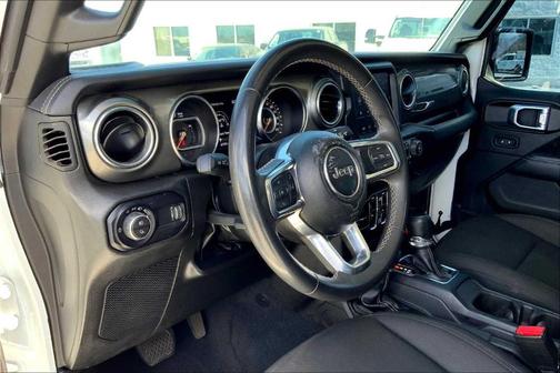2023 Jeep Gladiator Overland