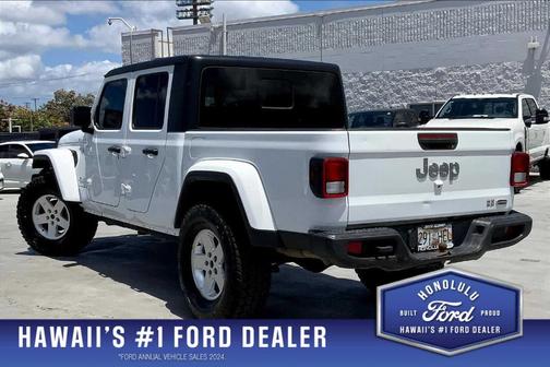 2023 Jeep Gladiator Overland