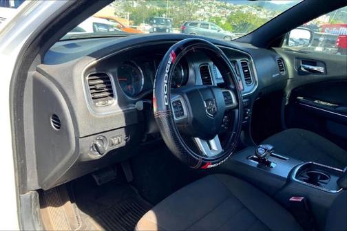 2012 Dodge Charger SE