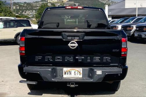 2023 Nissan Frontier SV
