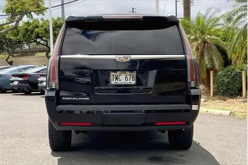 2020 Cadillac Escalade ESV Luxury
