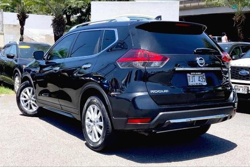 2018 Nissan Rogue SV