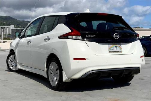 2023 Nissan Leaf S