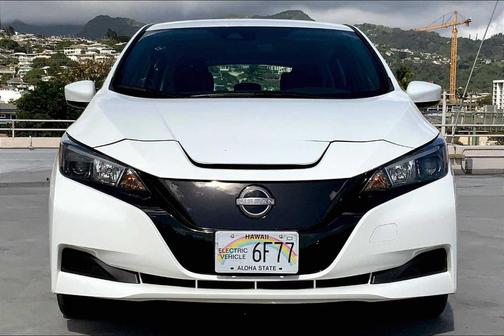 2023 Nissan Leaf S