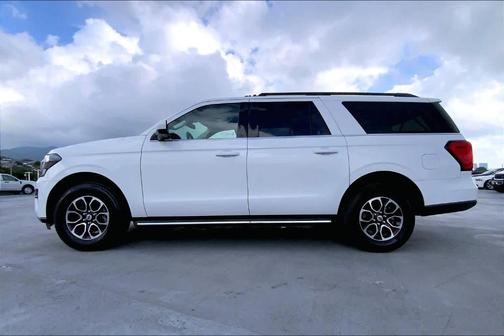 2022 Ford Expedition Max XLT