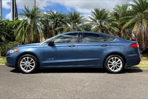 2019 Ford Fusion Hybrid SE