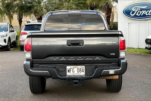 2021 Toyota Tacoma 