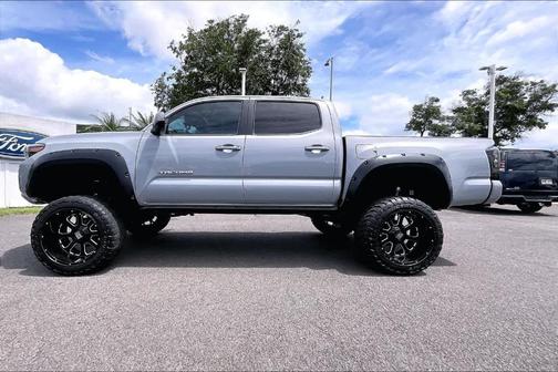 2018 Toyota Tacoma SR5