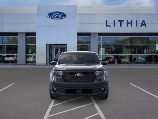 2025 Ford Maverick Lobo Standard