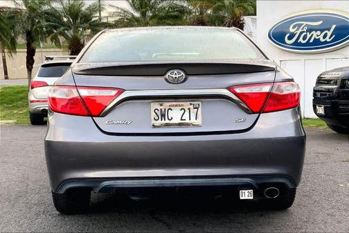2016 Toyota Camry SE